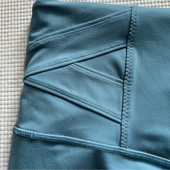 ATHLETA Elation Pirouette 1X Tights 7/8 Waist  blueYoga Pants Workout Leggings - Picture 13 of 16